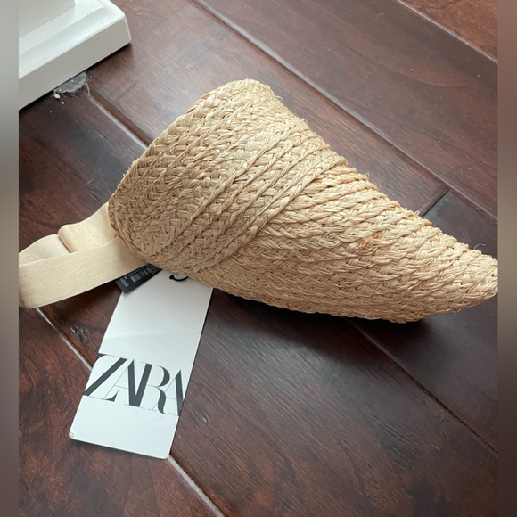 Zara Raffia Visor Hat - Picture 7 of 9